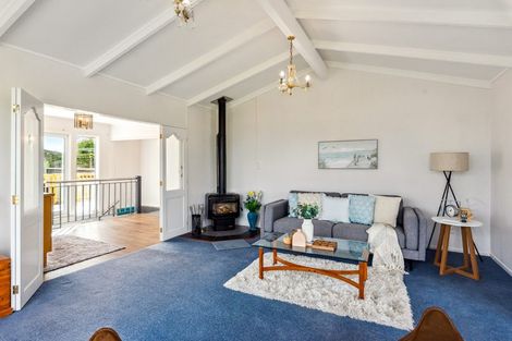 Photo of property in 55 Martin Road, Paraparaumu Beach, Paraparaumu, 5032