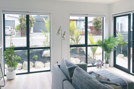 Photo of property in 32 Tai Crescent, Hobsonville, Auckland, 0616