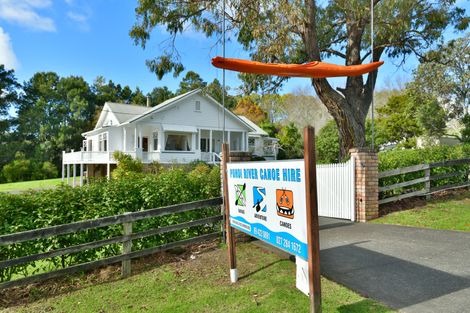 Photo of property in 84 Puhoi Road, Puhoi, Warkworth, 0994