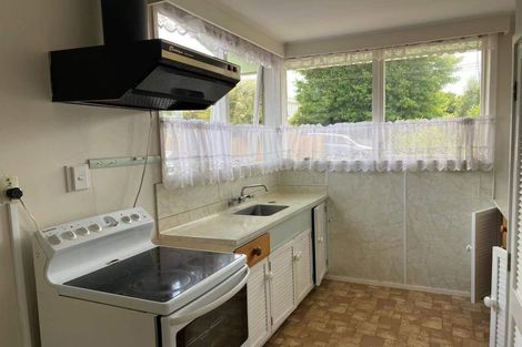 Photo of property in 9 Rickards Place, New Lynn, Auckland, 0600