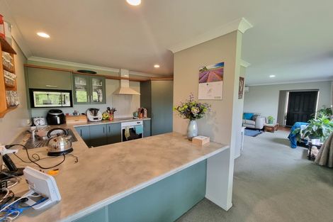 Photo of property in 22 Kaiwaka Road, Waiuku, 2123