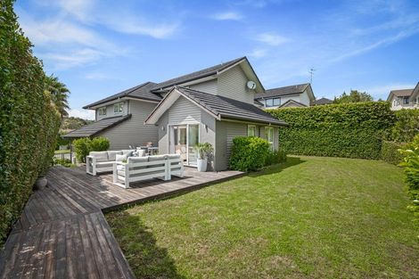 Photo of property in 5 Mural Place, Greenhithe, Auckland, 0632