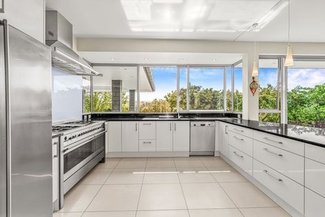 Photo of property in 2342 Cove Road, Mangawhai, Kaiwaka, 0573