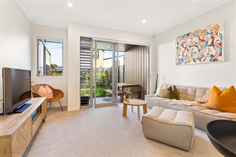 Photo of property in 5/28 Nevill Road, Hobsonville, Auckland, 0616