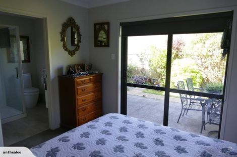 Photo of property in 8 Greenstone Grove, Brown Owl, Upper Hutt, 5018