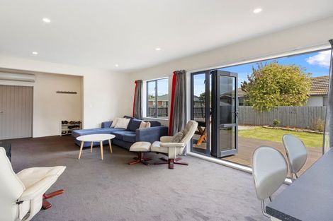 Photo of property in 98b Randolph Street, Woolston, Christchurch, 8062