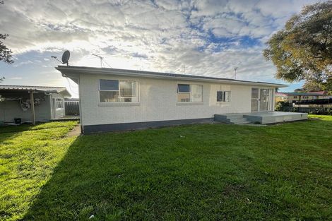 Photo of property in 18 Orly Avenue, Mangere, Auckland, 2022