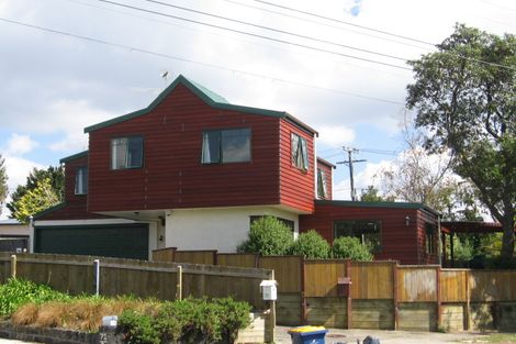 Photo of property in 74a Nikau Street, New Lynn, Auckland, 0600