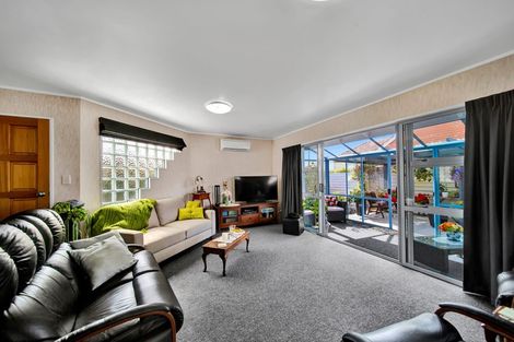 Photo of property in 26a Dixon Avenue, Hawera, 4610