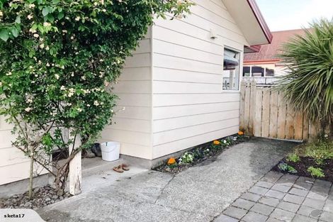 Photo of property in 8f2- Tulsa Grove, Totara Park, Upper Hutt, 5018