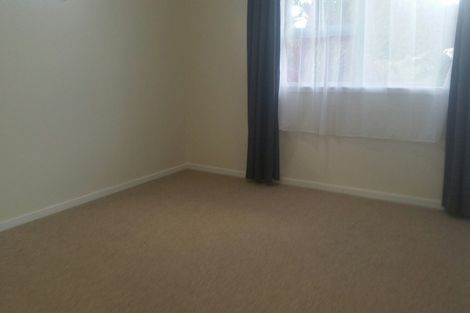 Photo of property in 59 Mcclintock Road, Massey, Auckland, 0614