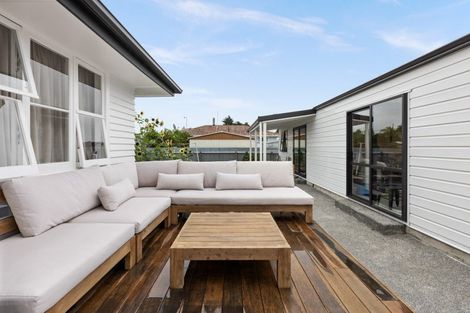 Photo of property in 6 Corbett Place, Onekawa, Napier, 4110