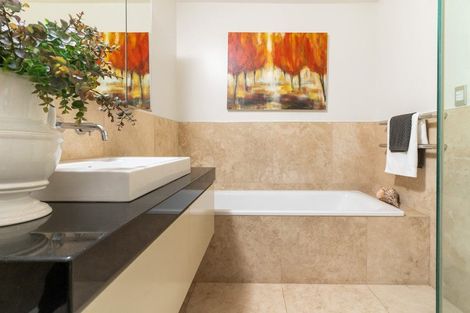 Photo of property in 236 Cashmere Road, Hoon Hay, Christchurch, 8025