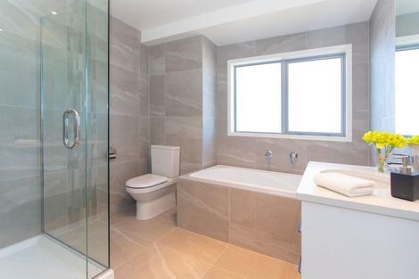 Photo of property in 78 Godfrey Drive, Orewa, 0931