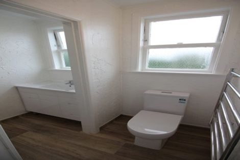 Photo of property in 327 Adelaide Road, Newtown, Wellington, 6021