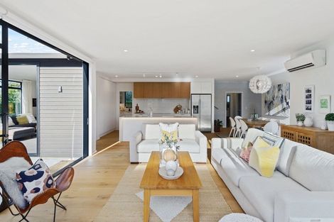 Photo of property in 7 Campana Lane, St Albans, Christchurch, 8052