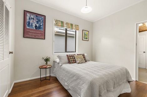 Photo of property in 30 Burnham Street, Seatoun, Wellington, 6022