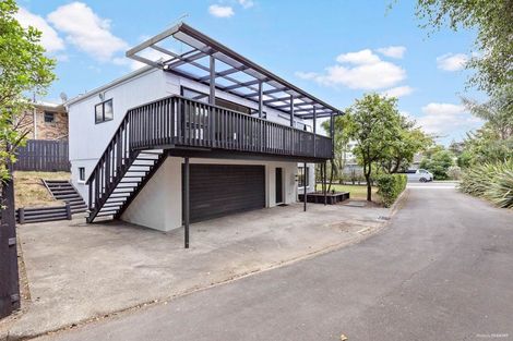 Photo of property in 47 Sheridan Drive, New Lynn, Auckland, 0600