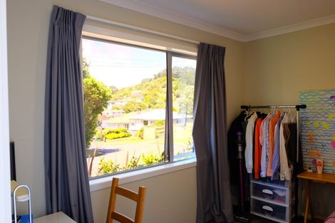 Photo of property in 102u1 Chester Road, Tawa, Wellington, 5028
