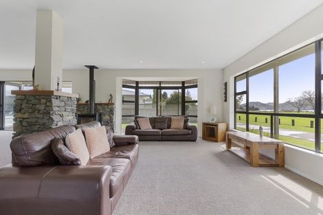 Photo of property in 126 Patiki Place, Whangamata, 3620