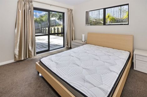 Photo of property in 99 Laurel Oak Drive, Schnapper Rock, Auckland, 0632