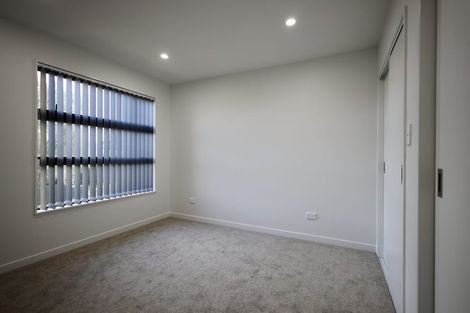 Photo of property in 1 Ainsdale Place, Manurewa, Auckland, 2102