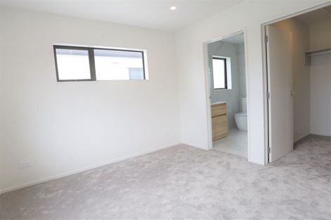 Photo of property in 7a Sherwood Avenue, Te Atatu South, Auckland, 0610