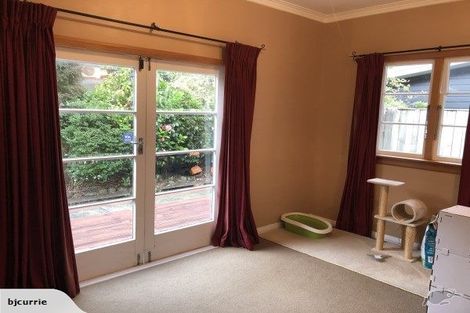 Photo of property in 299 Fitzherbert Avenue, West End, Palmerston North, 4410
