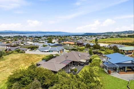 Photo of property in 11 Carpentras Way, Nukuhau, Taupo, 3330