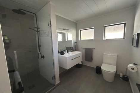 Photo of property in 4 Lake Okataina Road, Lake Okataina, Rotorua, 3074