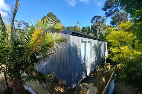 Photo of property in 28 Pupuke Road, Hillcrest, Auckland, 0627