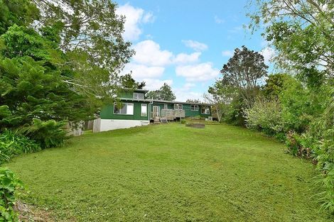 Photo of property in 2127 East Coast Road, Stillwater, Silverdale, 0993