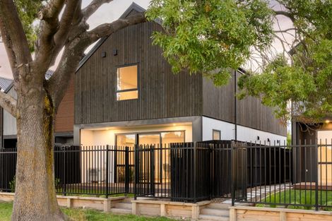 Photo of property in 11 Malaga Crescent, Harewood, Christchurch, 8051