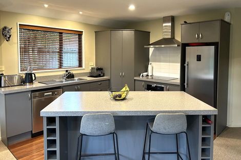 Photo of property in 9 Keats Place, Rolleston, 7614