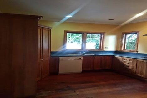 Photo of property in 31 Pahiatua Street, Hokowhitu, Palmerston North, 4410