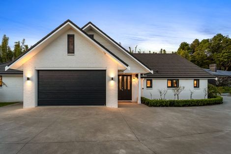 Photo of property in 40 Awanui Crescent, Matakana, 0985