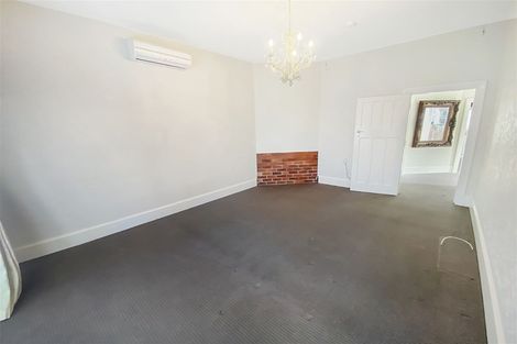 Photo of property in 9 Defoe Place, Waltham, Christchurch, 8023