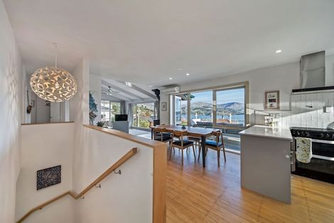Photo of property in 5 Cornwall Road, Lyttelton, 8082