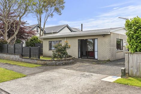 Photo of property in 5/1 Hawea Street, Merrilands, New Plymouth, 4312
