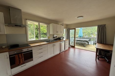 Photo of property in 102 Mount Street, Nelson South, Nelson, 7010
