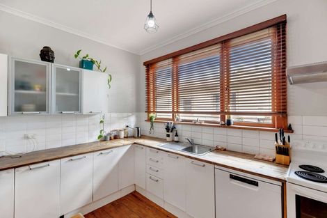 Photo of property in 13 East Street, Feilding, 4702