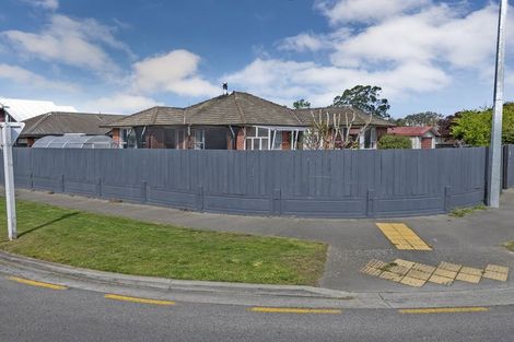 Photo of property in 44 Russley Road, Russley, Christchurch, 8042