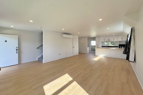 Photo of property in 2/16 Gaye Crescent, Otara, Auckland, 2023