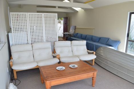 Photo of property in 100 Paremata Road, Paremata, Porirua, 5024