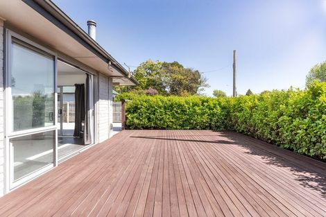 Photo of property in 379 Yaldhurst Road, Russley, Christchurch, 8042
