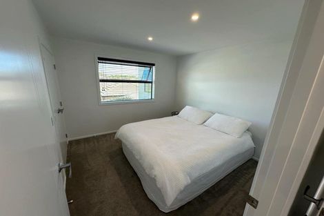 Photo of property in 13a Heta Road, Highlands Park, New Plymouth, 4312