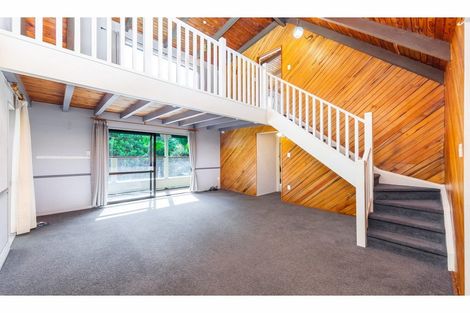 Photo of property in 271 Huia Road, Titirangi, Auckland, 0604