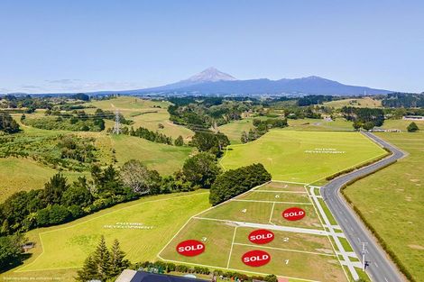Photo of property in 1 Cowling Road, Hurdon, New Plymouth, 4310