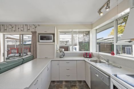 Photo of property in 15 Elstow Place, Spreydon, Christchurch, 8024