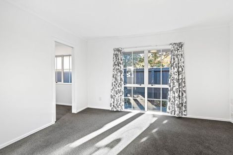 Photo of property in 2/53 Hamilton Avenue, Ilam, Christchurch, 8041